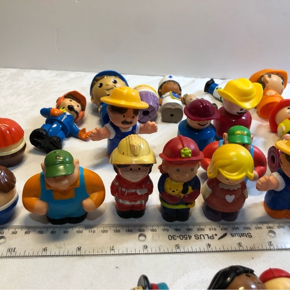 Lot Of 32 Vintage Toy People Little Tikes Mega Blocks Fisher Price - Picture 9 of 14